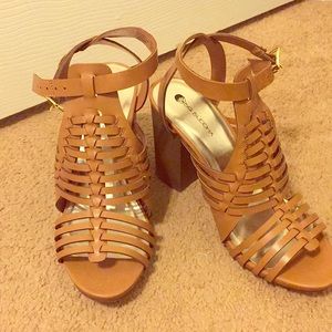 Never worn tan wedge/heel